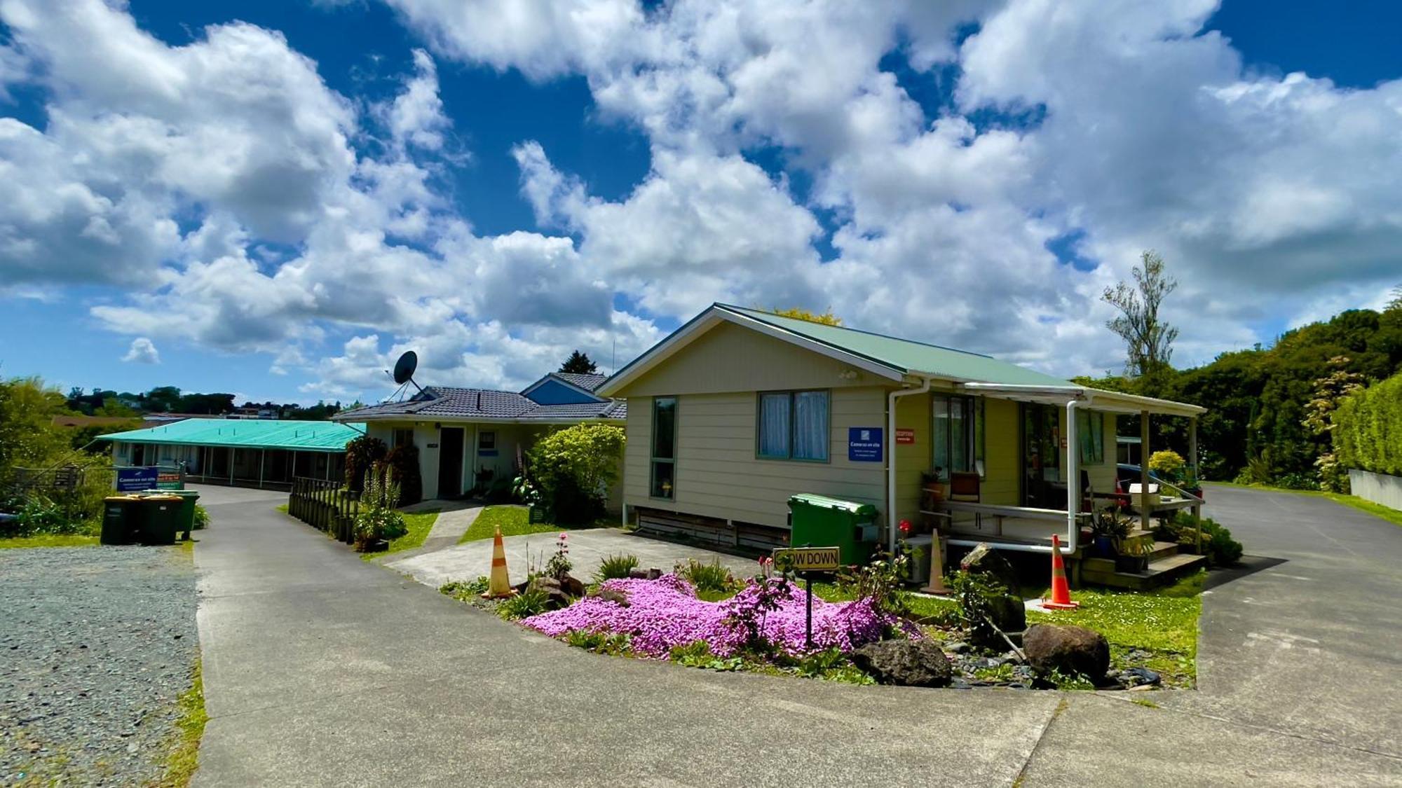 Waiuku Motel Kültér fotó