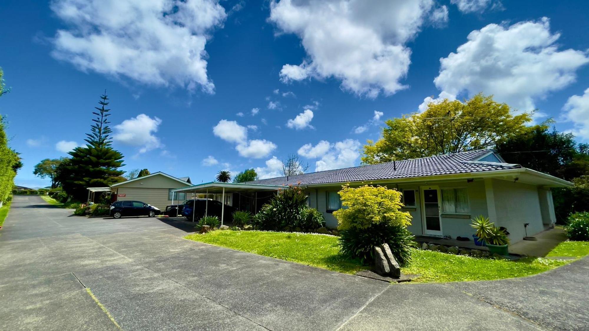 Waiuku Motel Kültér fotó