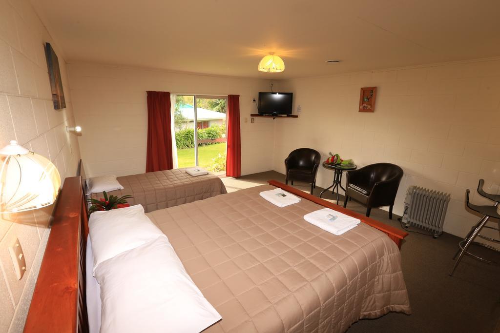 Waiuku Motel Kültér fotó